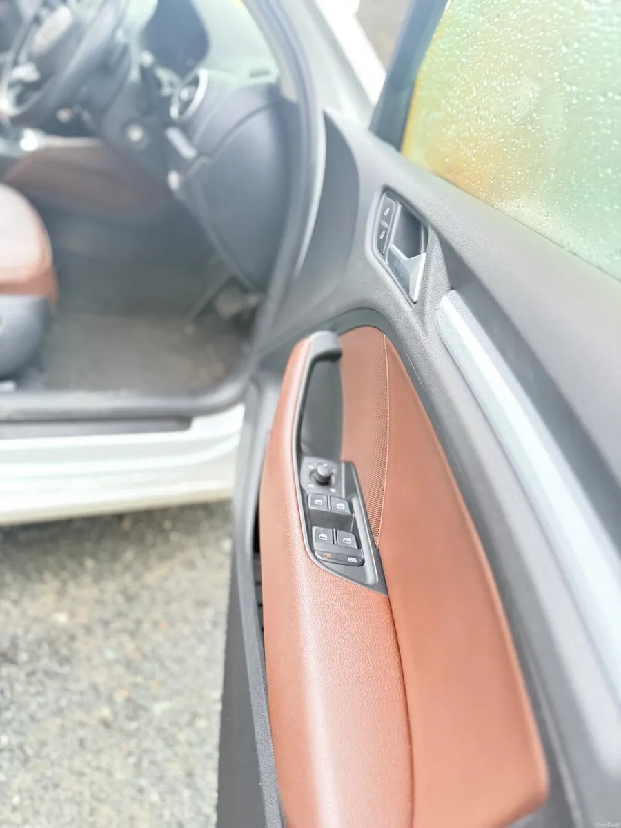 Audi A3 2015 - Image 2