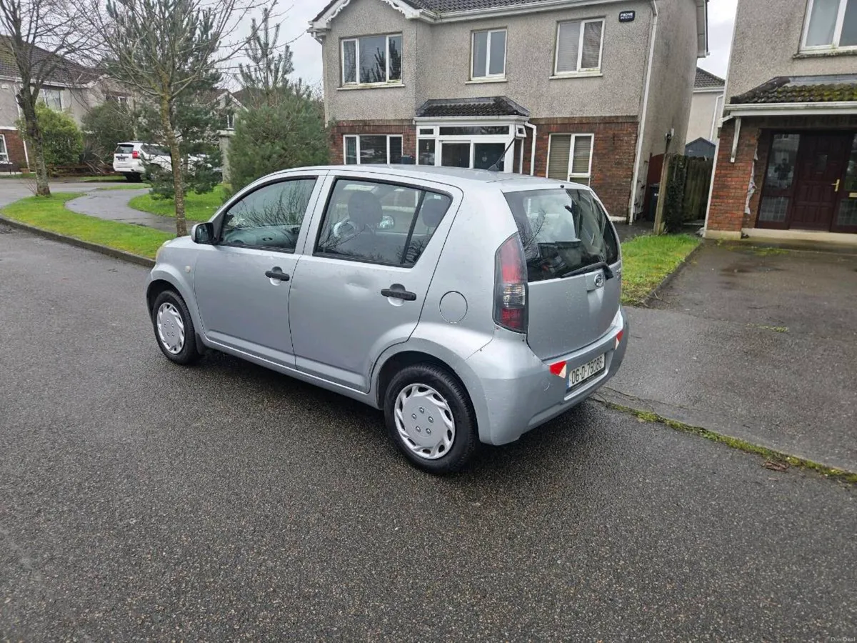 Daihatsu sirion - Image 4