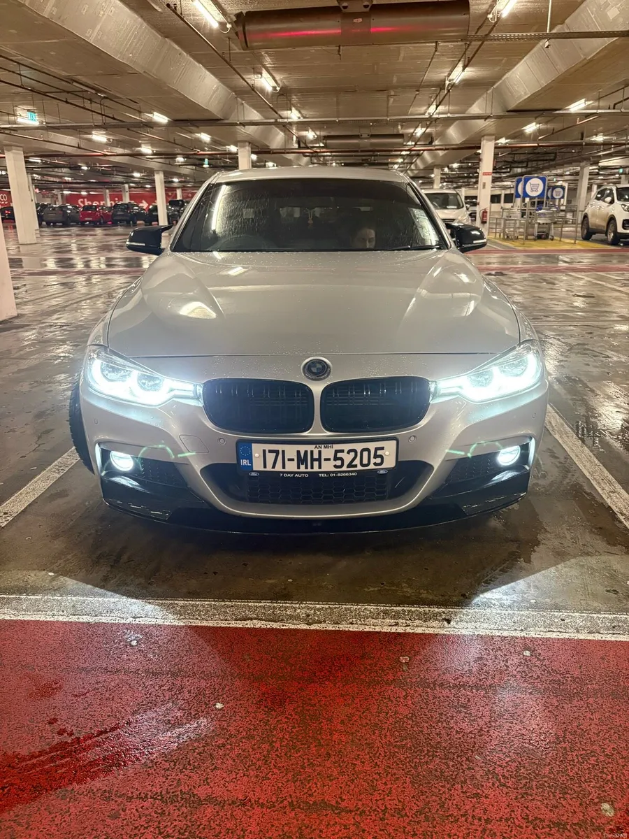 BMW 330e m sport shadow edition - Image 2