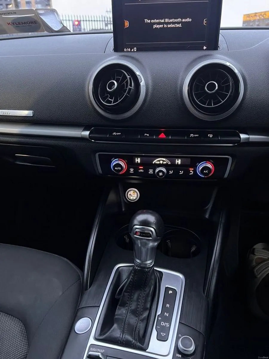 2017 Audi A3 - Image 4