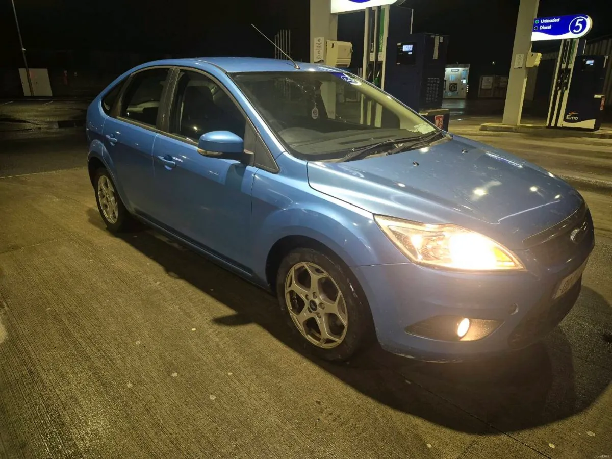 2009 ford focus - Image 2