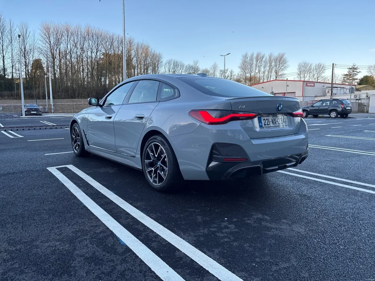 BMW i4 2022 - Image 4