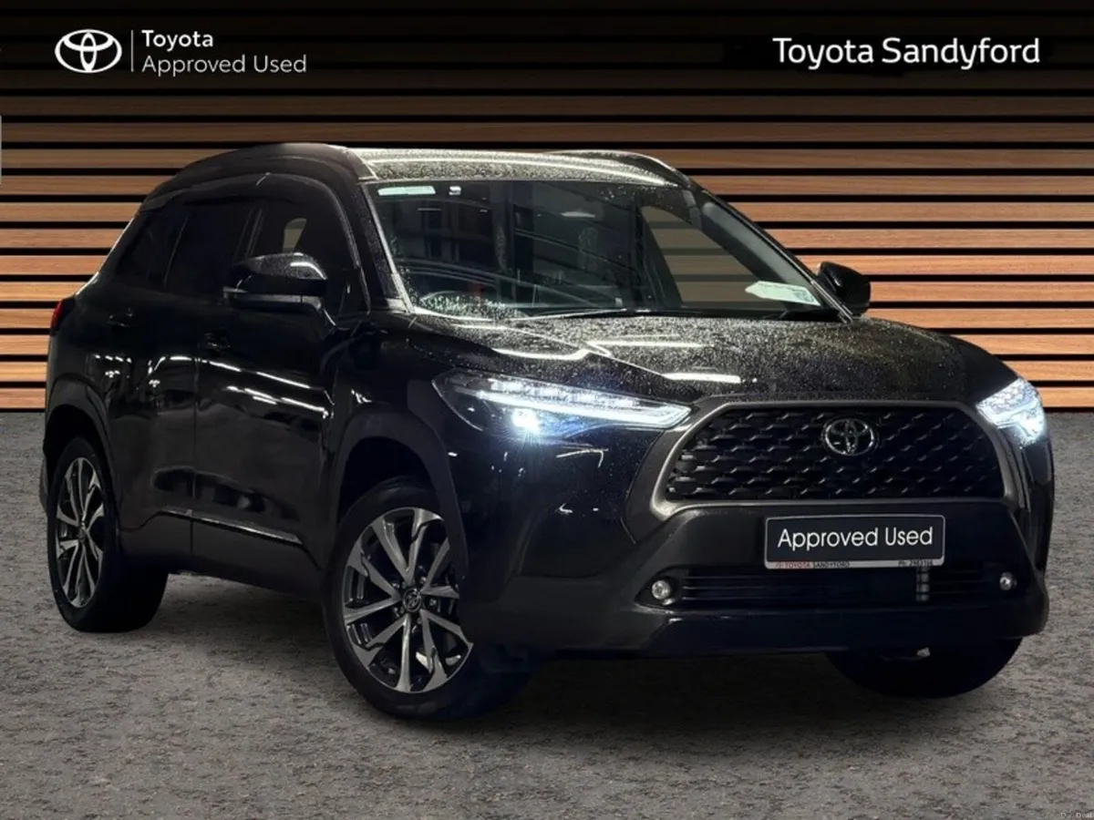 Toyota Corolla Cross 1.8 HYBRID SPORT // REAR CAME - Image 1