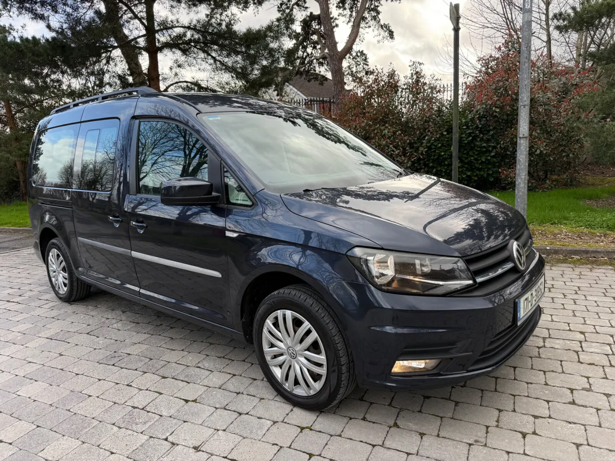 2017 Volkswagen Caddy Maxi Life 7 Seater DSG - Image 2