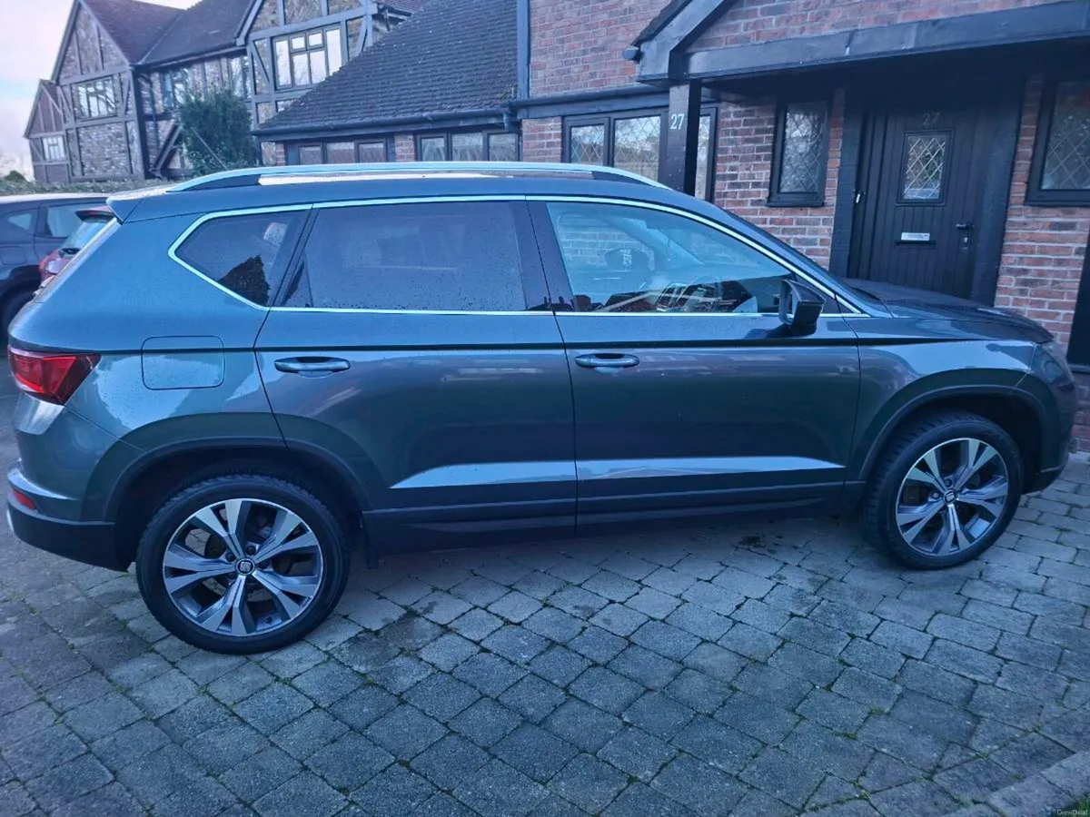 SEAT ATECA 1.6TDI 2017 VERY CLEAN CAR - Image 4