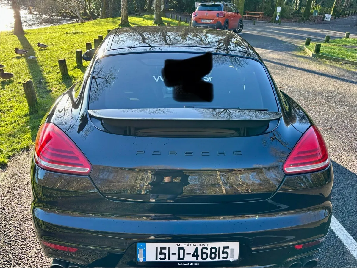 Beautiful porsce panamera for sale or trade - Image 3