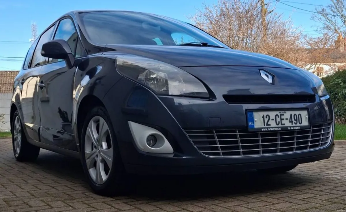 Renault Grand Scenic 2012 - Image 4