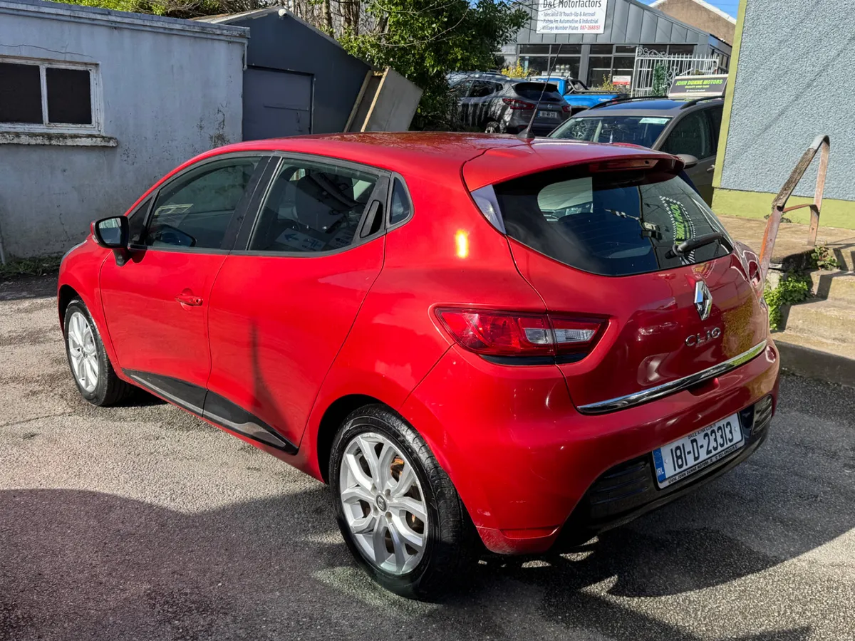 Renault Clio Ideal starter car - Image 3