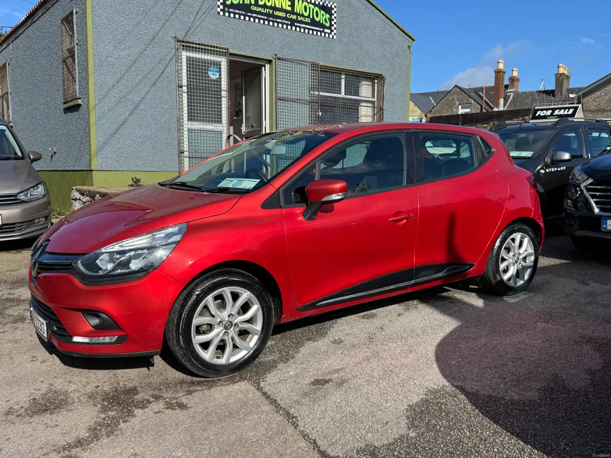 Renault Clio Ideal starter car - Image 2