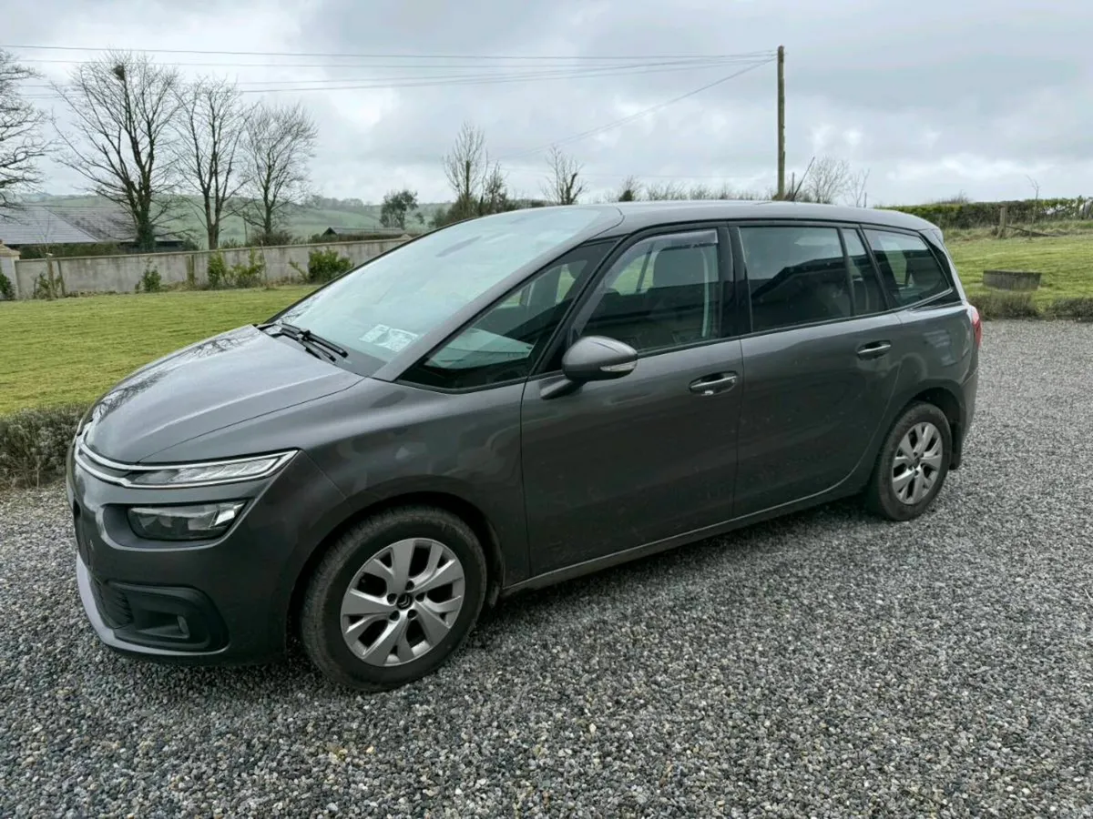 Citroen-c4 Grand Picasso - Image 1