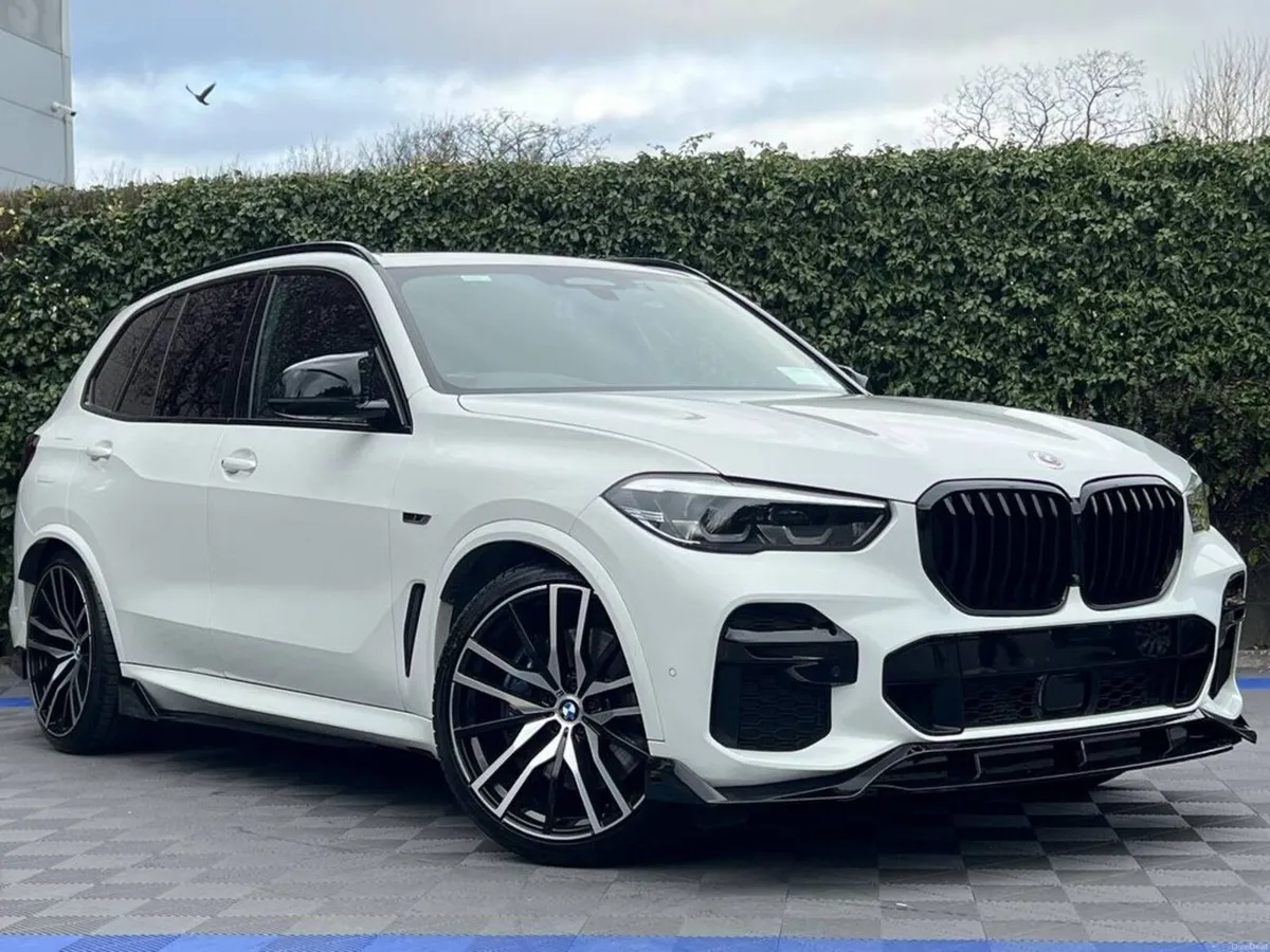 BMW X5 M-SPORT COMPETITION XDRIVE45e 3.0 HYBRID ** - Image 3