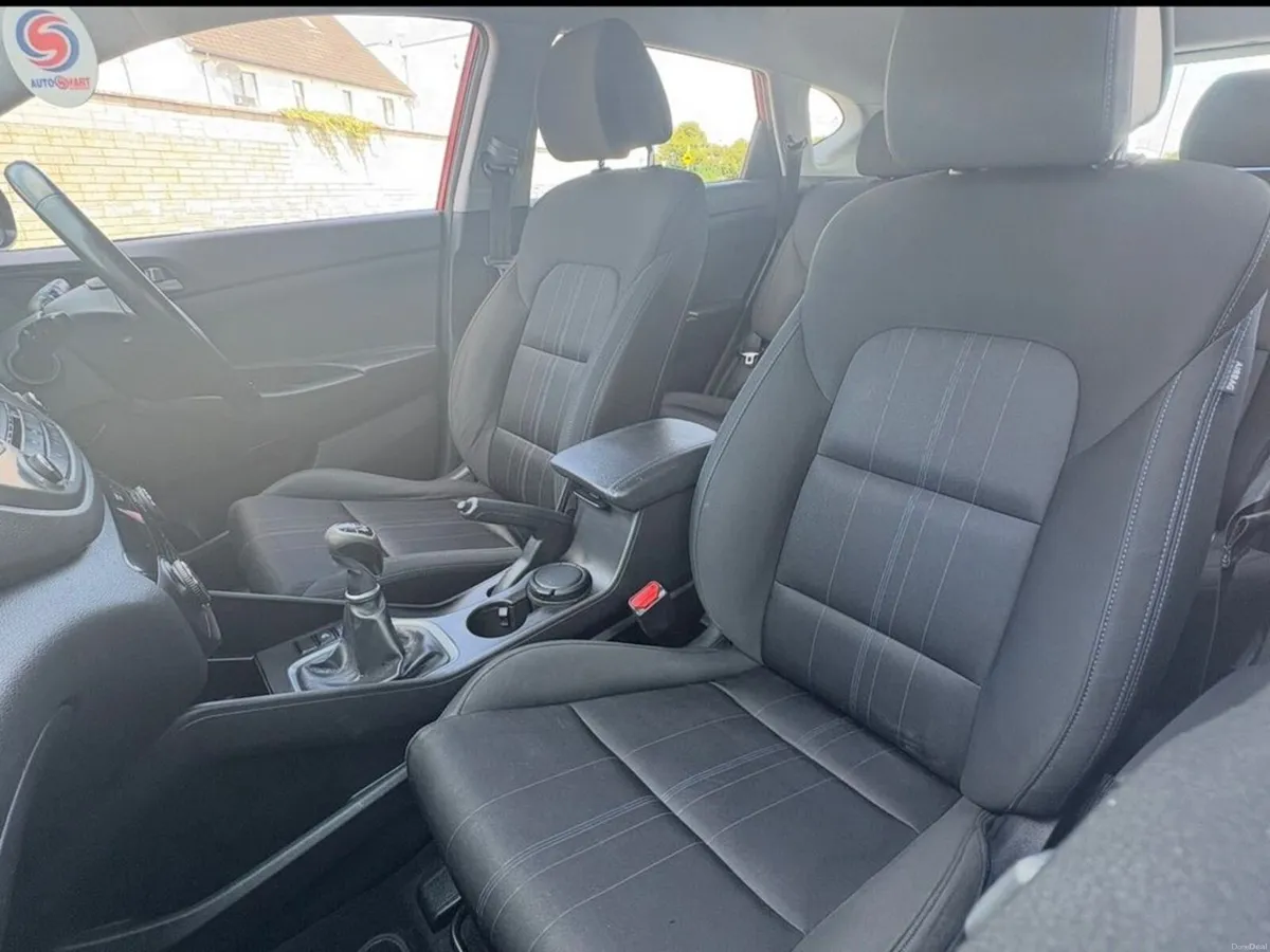 Hyundai Tucson Executive Spec 1.7D Excellent Condi - Image 4