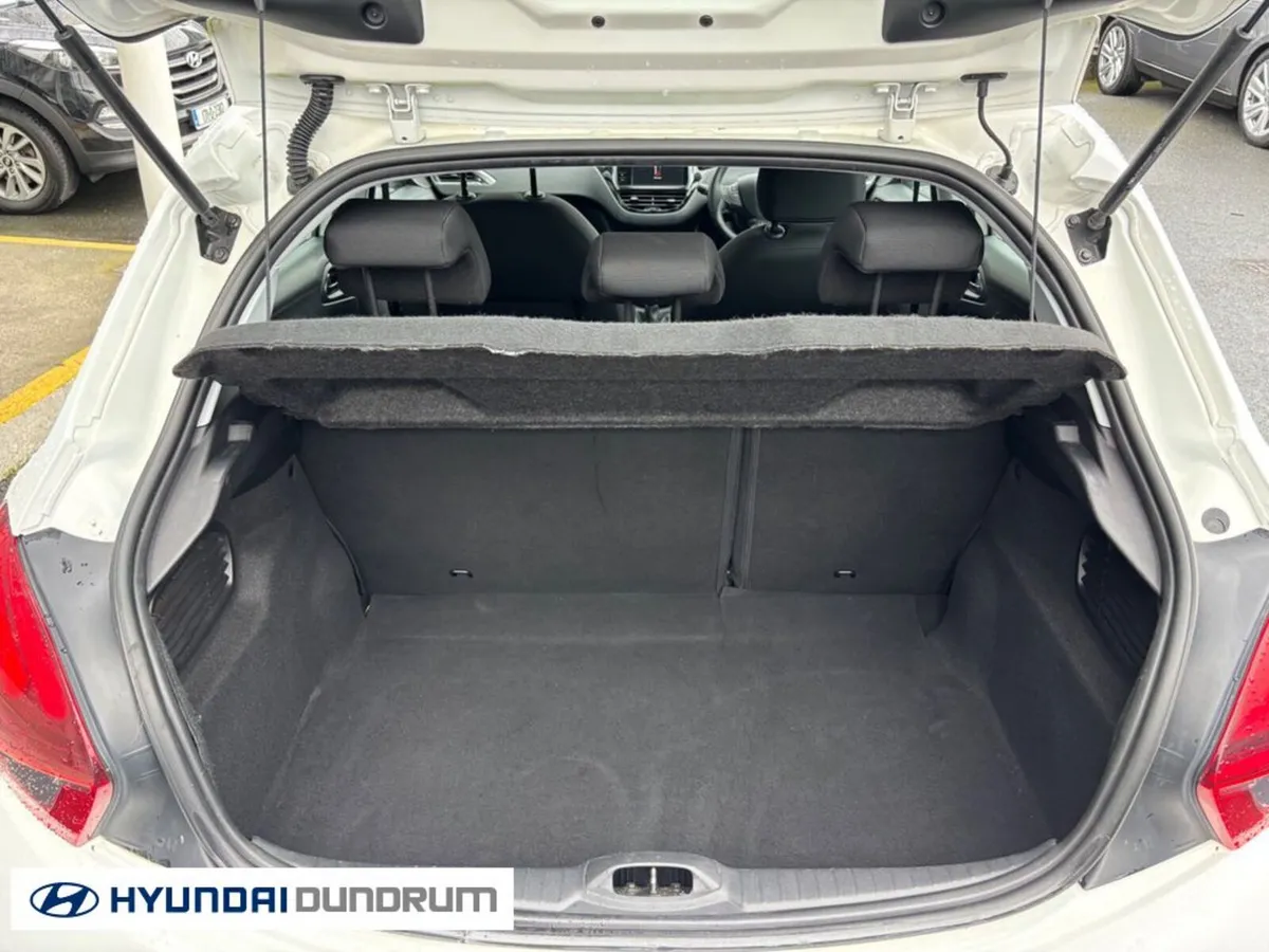 Peugeot 208 Active 1.2 - Image 4