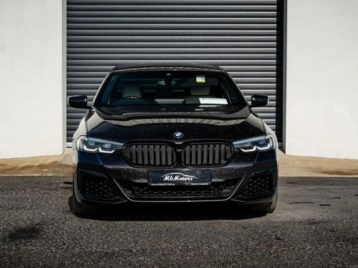BMW 5-Series 520D M SPORT - Image 2