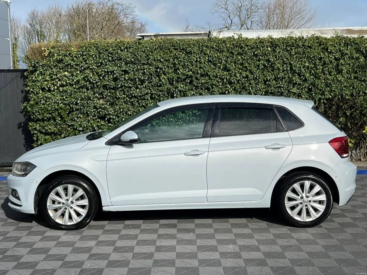 Volkswagen Polo HIGHLINE 1.0 TSI AUTO // APPLE CAR - Image 3