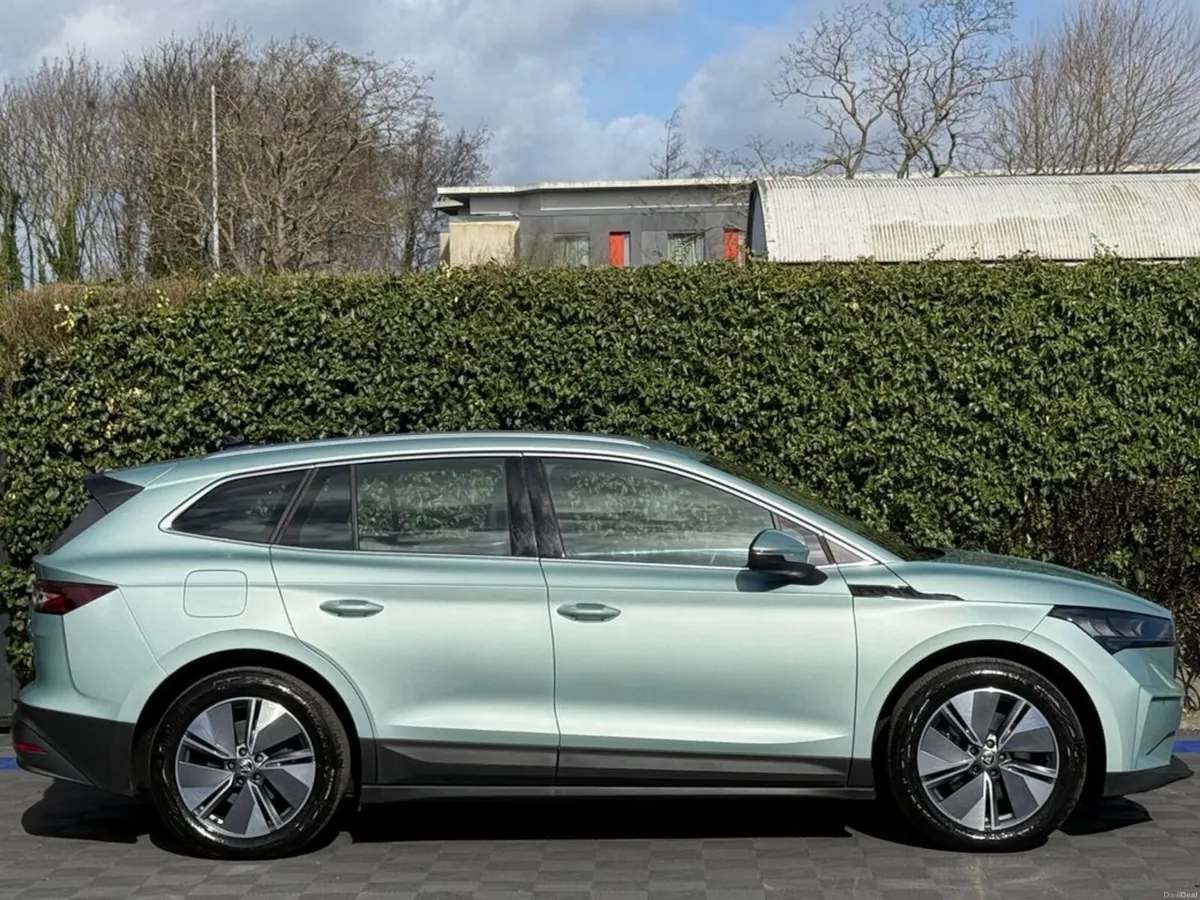 Skoda Enyaq IV 80 // APPLE CARPLAY/ANDROID AUTO // - Image 2