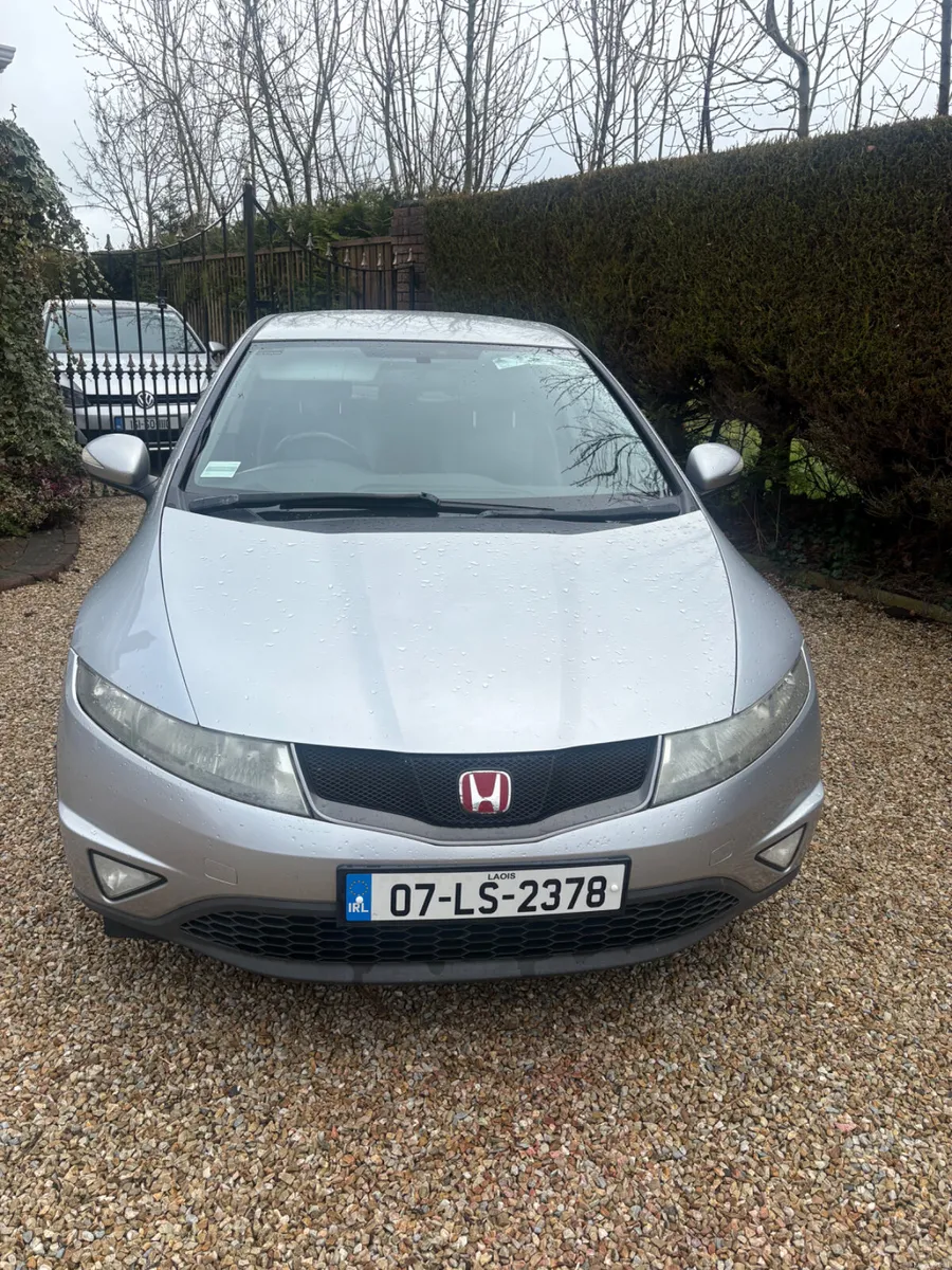 Honda Civic 2007 , petrol , manual - Image 3