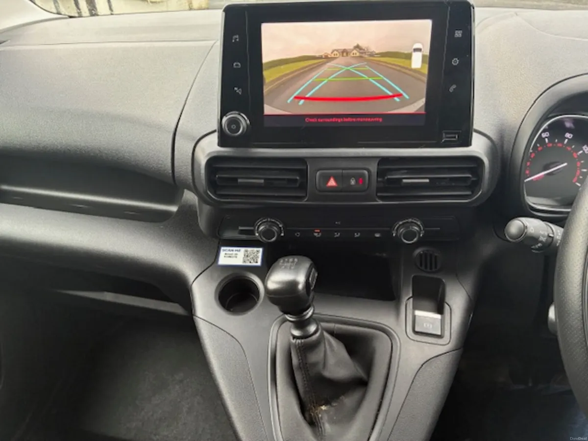 Citroen Berlingo Driver ** €215 VRT ** - Image 4