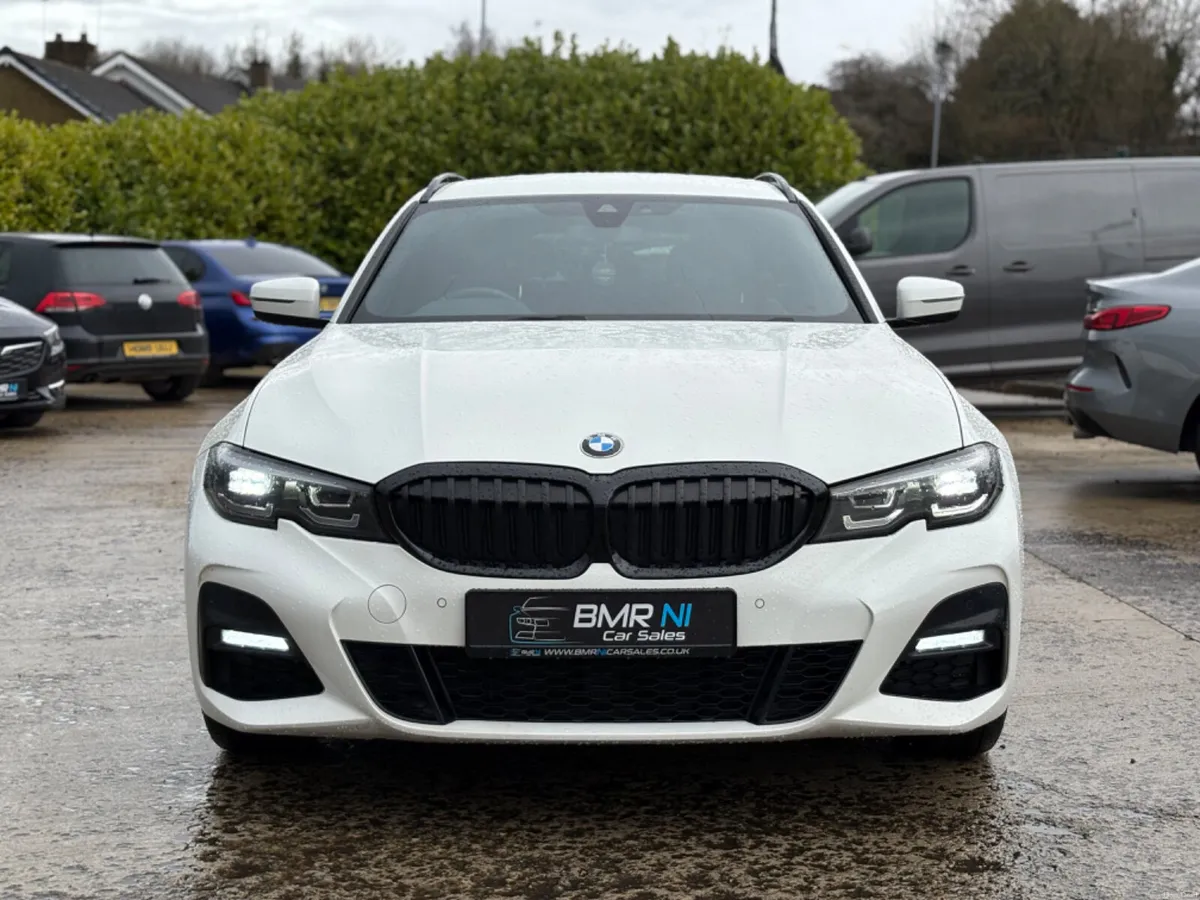 2021 BMW ESTATE 330 M-SPORT AUTO HYBRID - Image 2