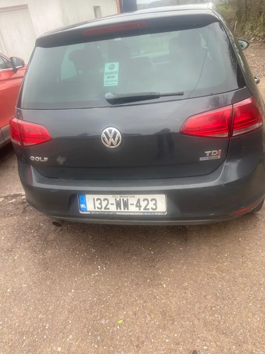 Volkswagen Golf 2013 - Image 2
