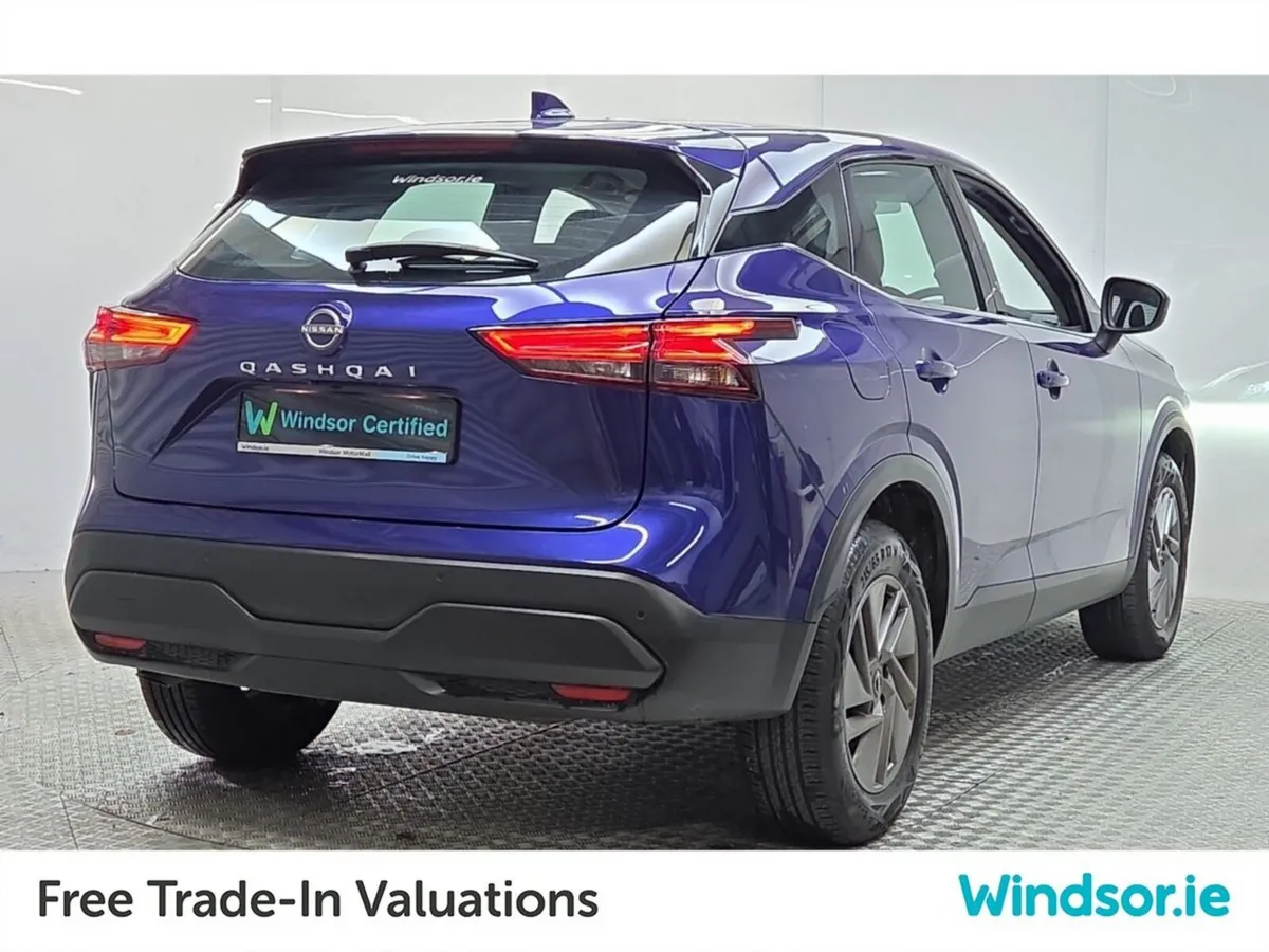 Nissan Qashqai 1.3 PET MILD HYBRID SV *Scrappage d - Image 3