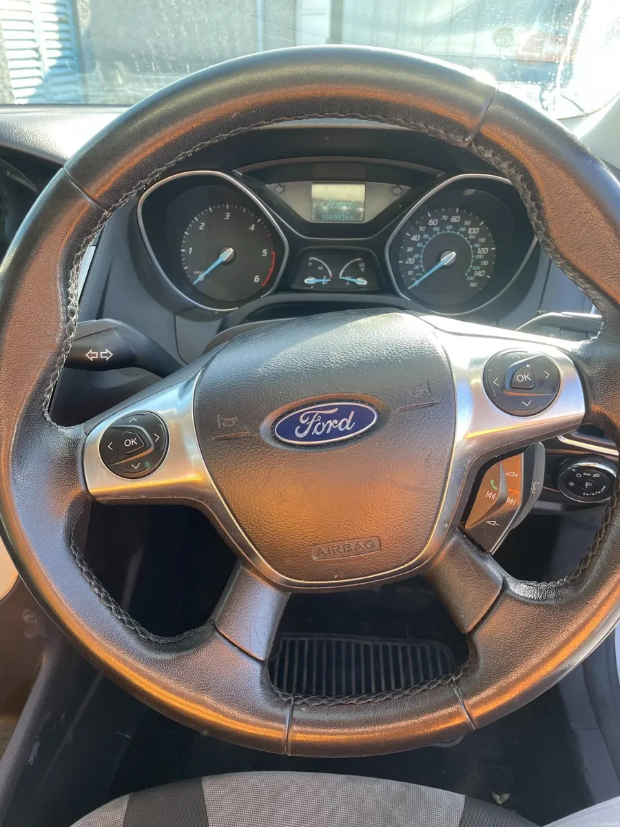 Ford Focus 2012 - Image 3