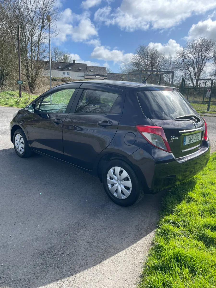 131 Toyota Vitz.. Automatic.. Fresh NCT - Image 4