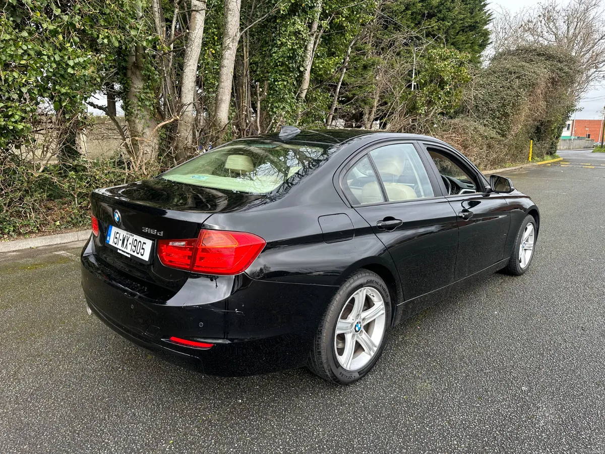 BMW 3-Series 2015 Manual Low Kms - Image 4