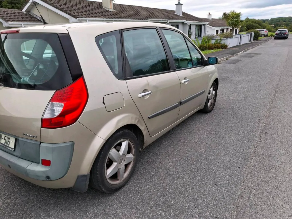 Renault Scenic - Image 1