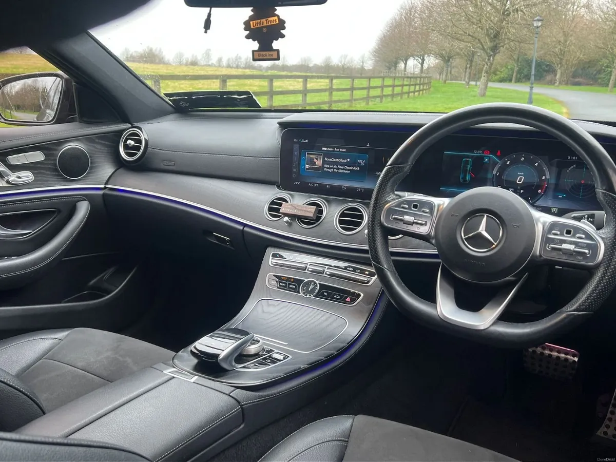 MERCEDES - BENZ E220D AMG LINE NIGHT EDITION PREM - Image 5