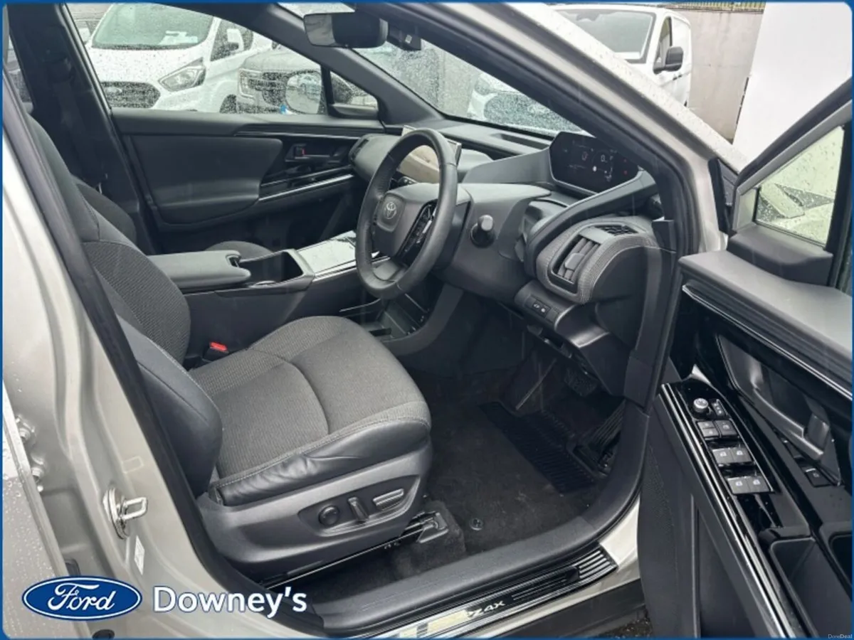 Toyota bZ4X Sport ELECTRIC - Image 2