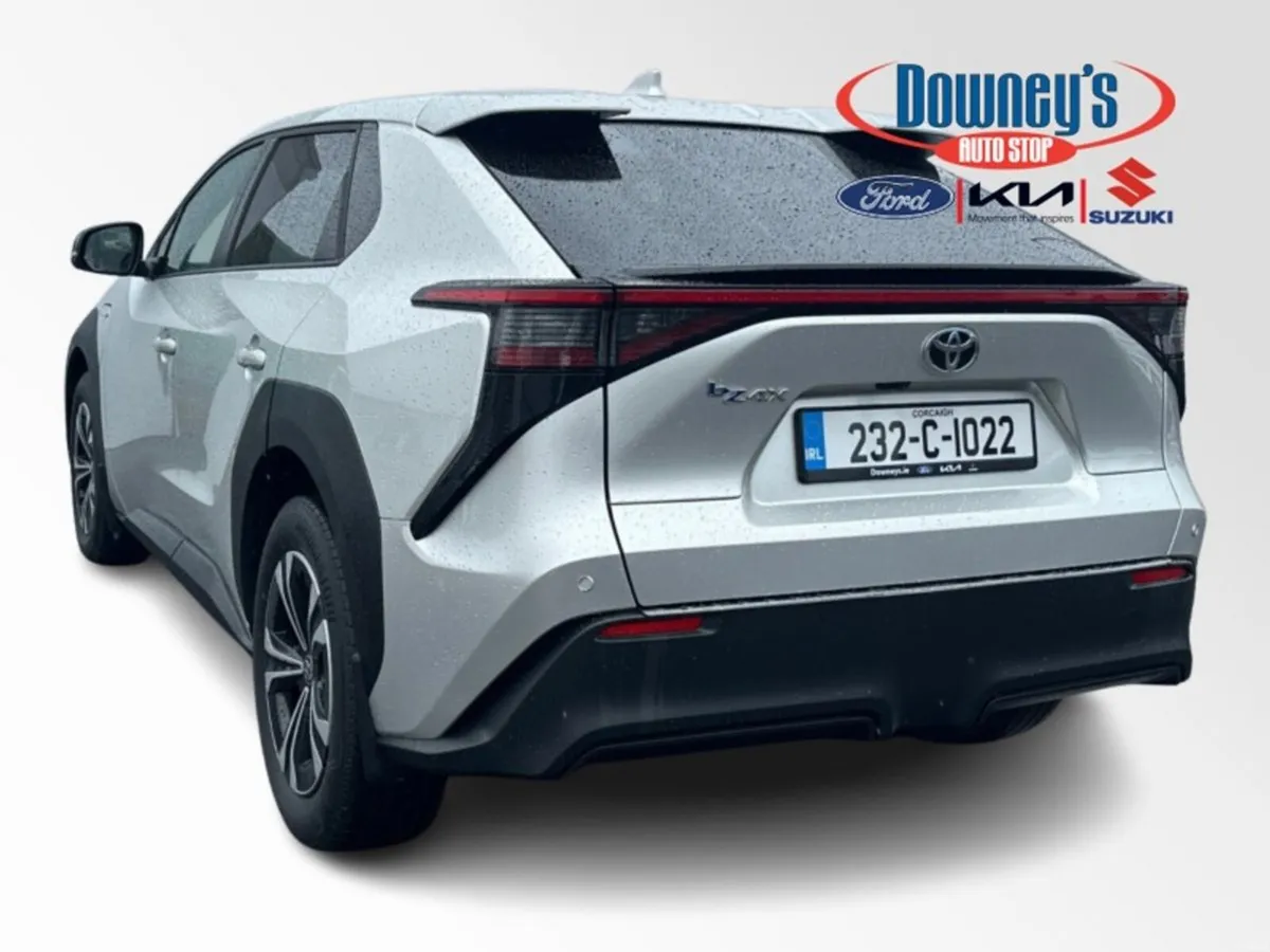 Toyota bZ4X Sport ELECTRIC - Image 3