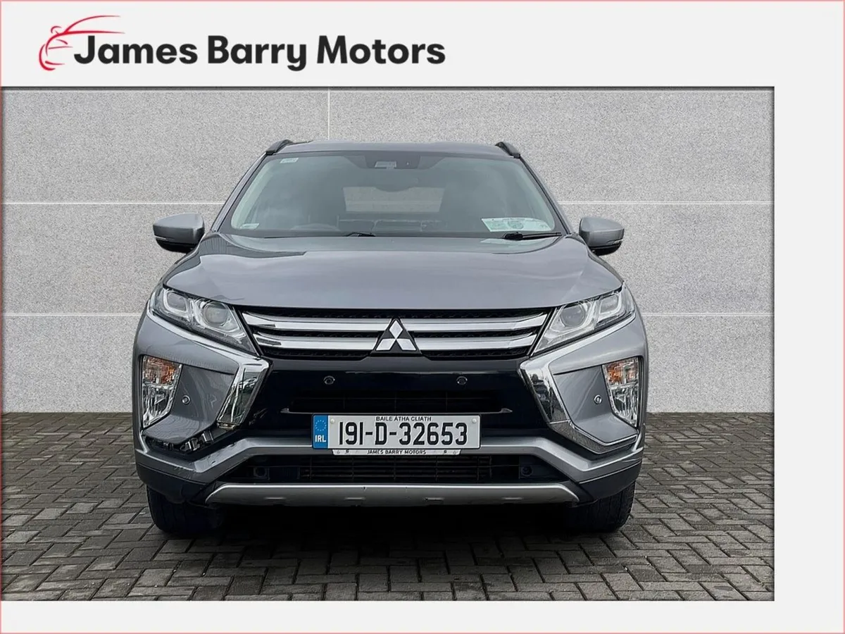 Mitsubishi Eclipse Cross 1.5 Petrol 6MT Intense 2W - Image 2