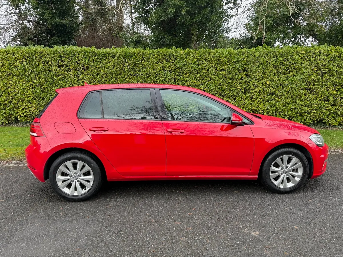 Volkswagen Golf 1.2 TSI Automatic - Image 3