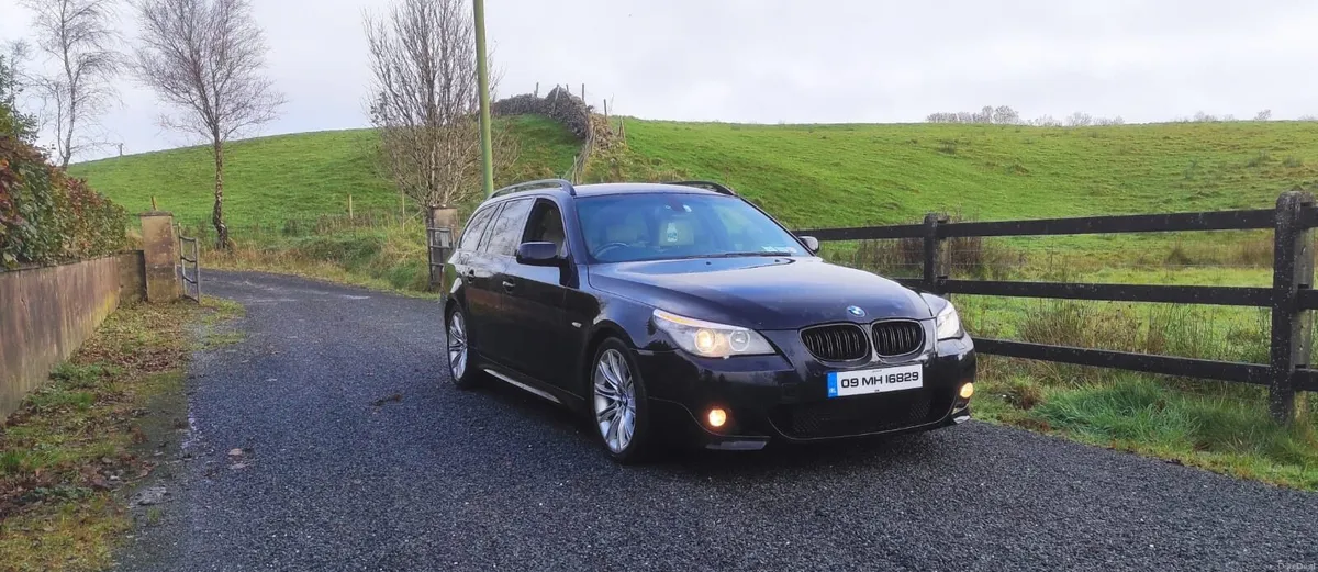BMW 520d M Sport Touring - Image 1