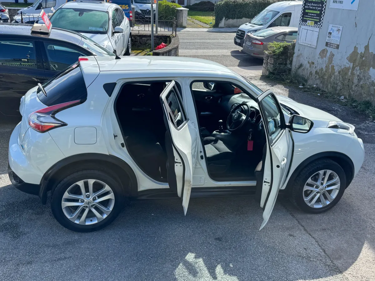 Nissan Juke very low mileage - Image 6