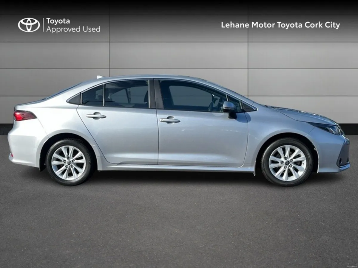 Toyota Corolla LUNA SALOON 4DR AUTO - Image 3
