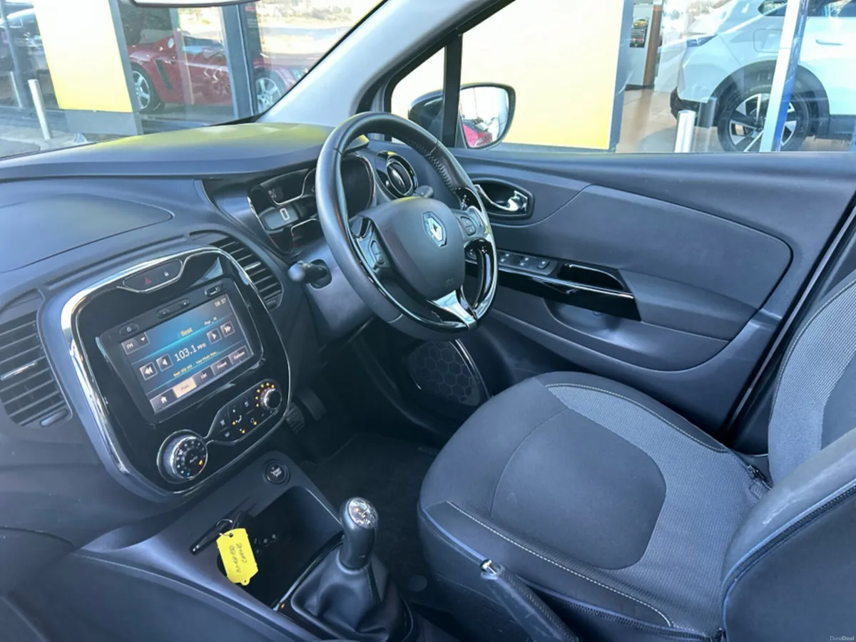 Renault Captur INTENSE 1.5 DCI 90 4DR - Image 3