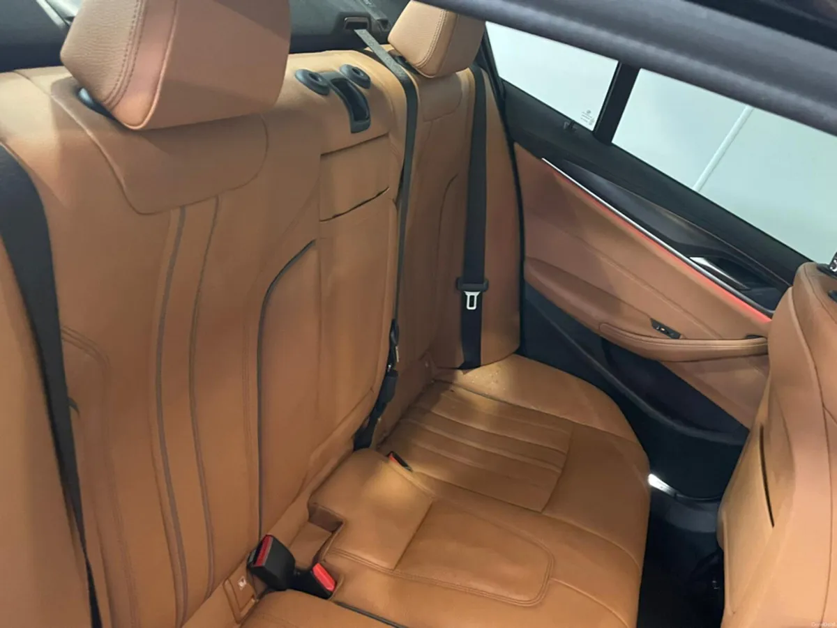 BMW 5-Series M SPORT MHEV AUTO 520 D - Image 4