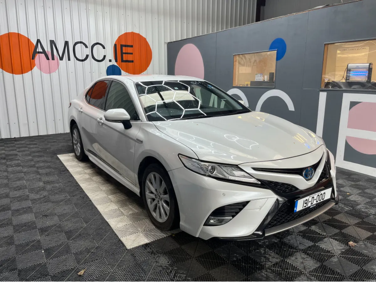 Toyota Camry 2019 TOYOTA CAMRY WS 2.5 AUTOMATIC / - Image 1