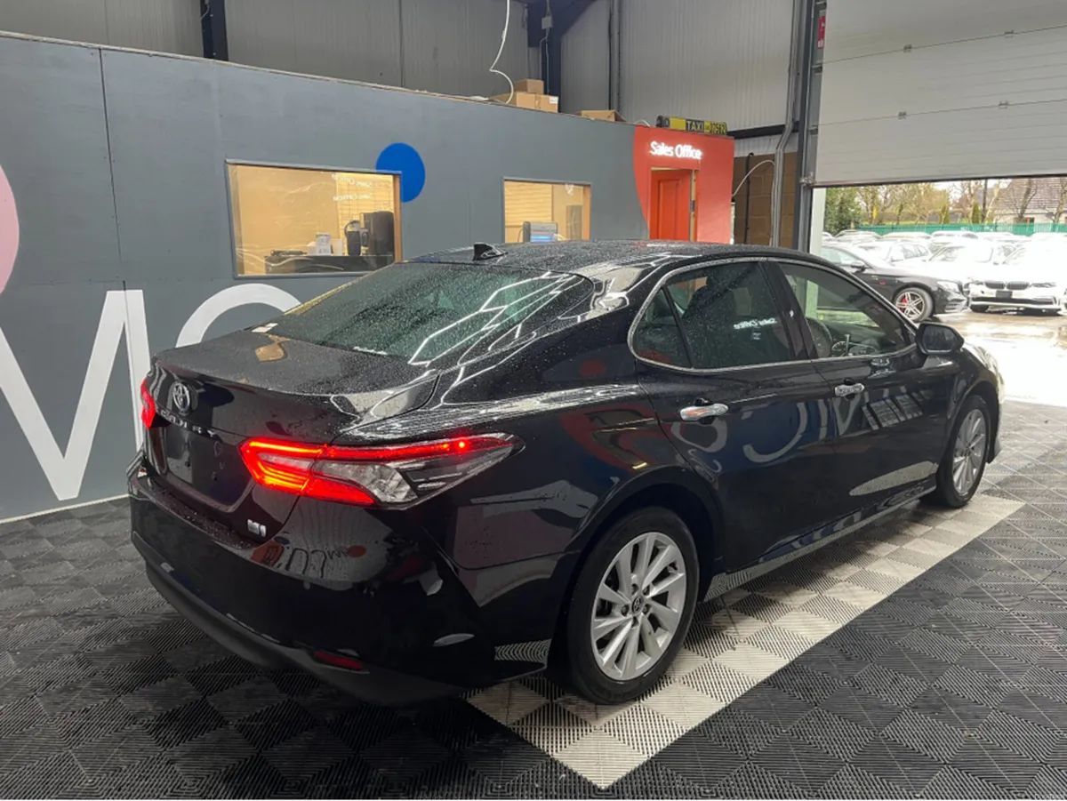 Toyota Camry 2021 TOYOTA CAMRY G 2.5 AUTOMATIC / C - Image 2