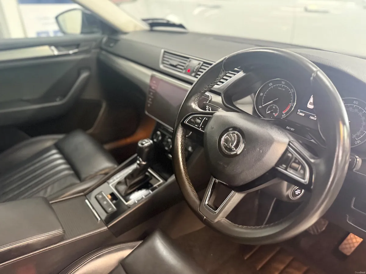 Skoda Superb 2019. 2.0TDI EXECUTIVE AUTOMATIC - Image 3