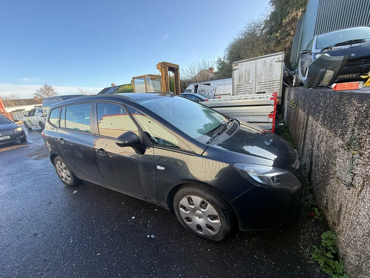 Opel Zafira 2016 Diesel Read Ad - Image 1