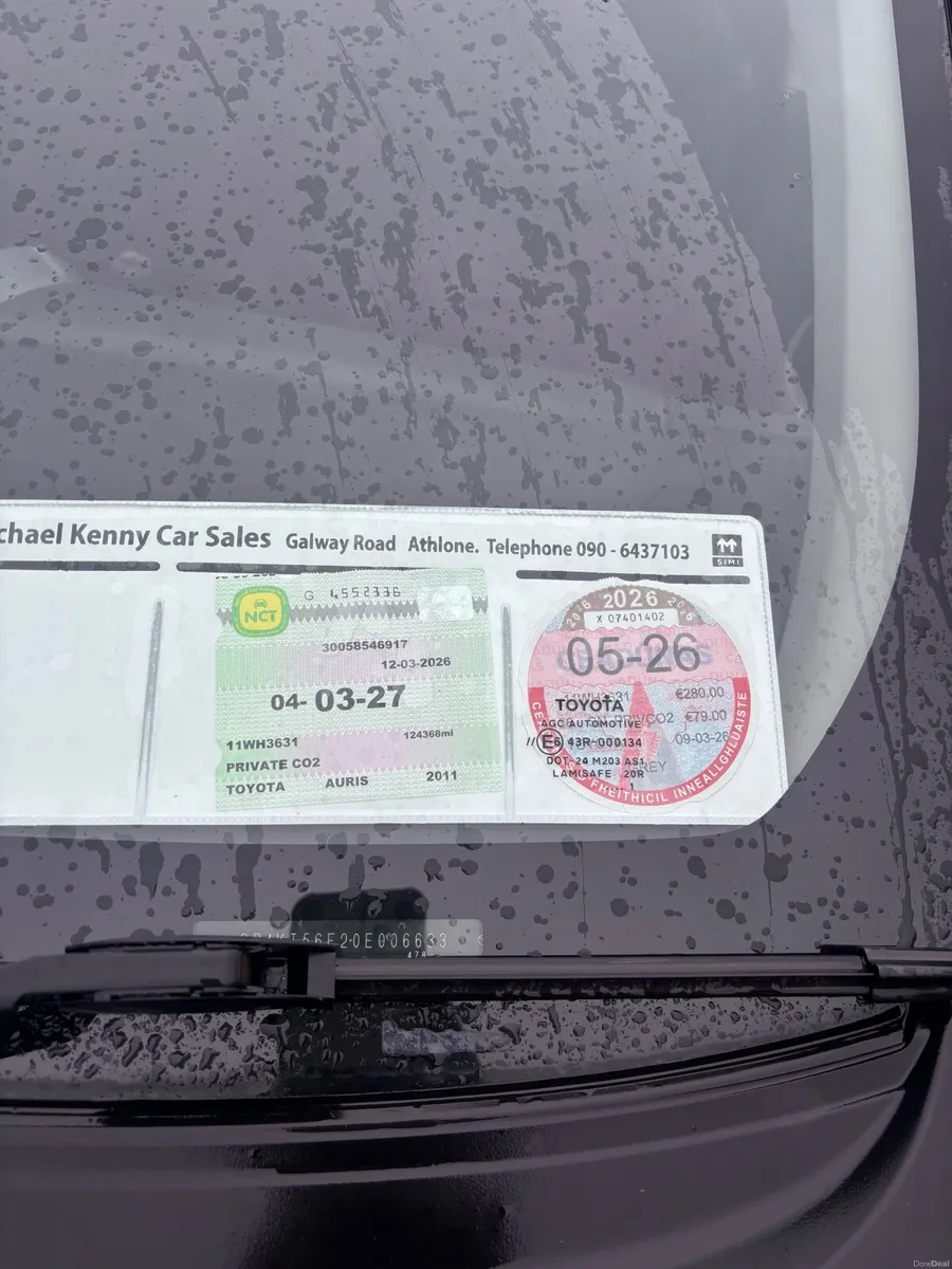 Toyota Auris 2011 1.3 petrol - Image 3