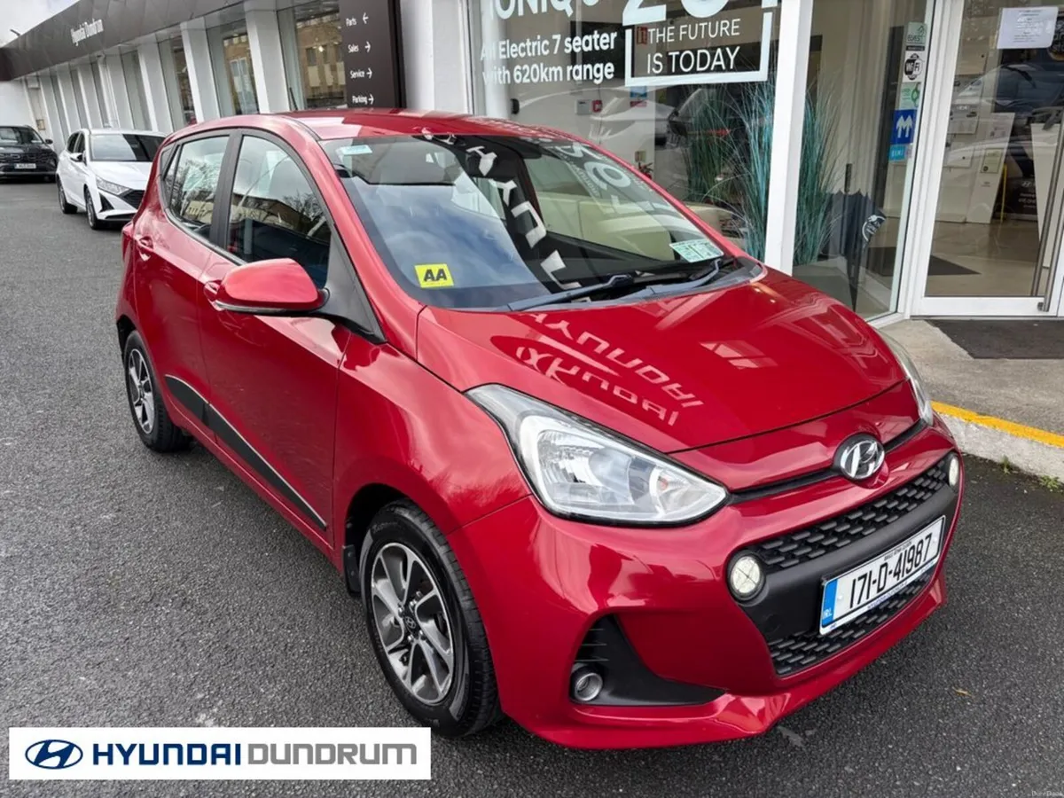 Hyundai i10 Deluxe 4DR Auto - Image 2