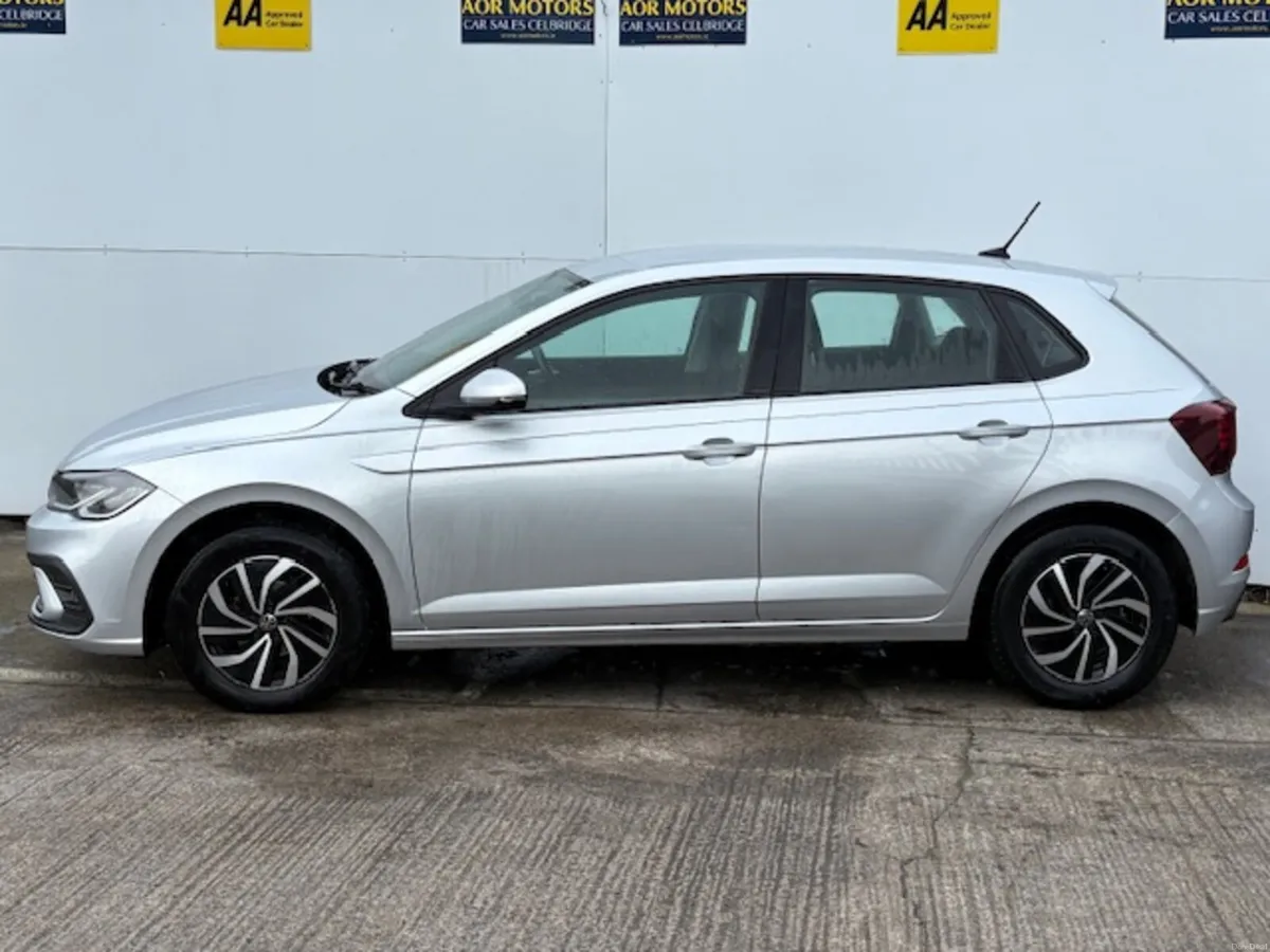 Volkswagen Polo 2024 - Image 2
