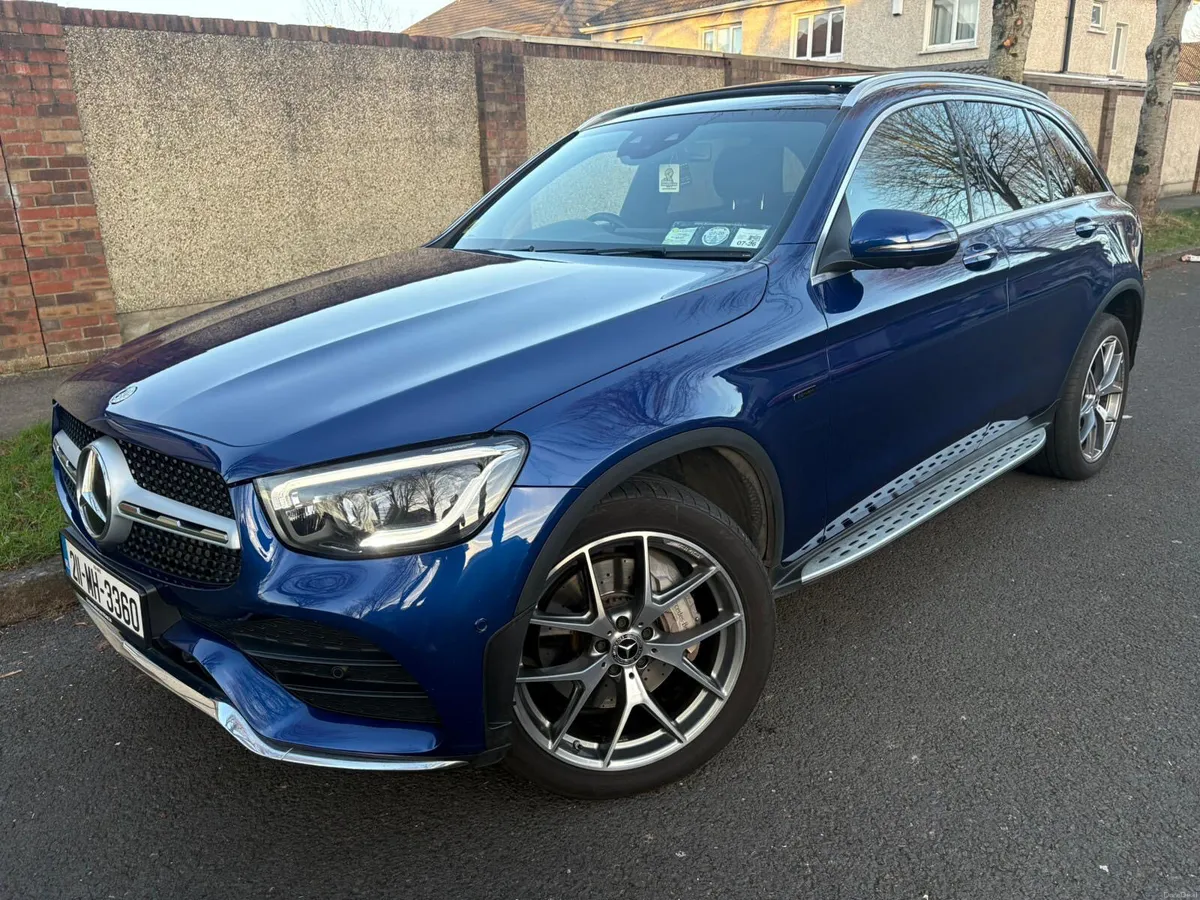 Mercedes-Benz GLC 2021 300DE AMG PREMIUM + MATIC - Image 2