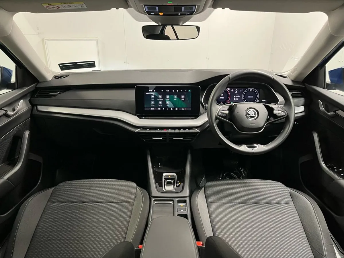 Skoda Octavia Selection DSG 2.0TDI 150BHP - Revers - Image 4