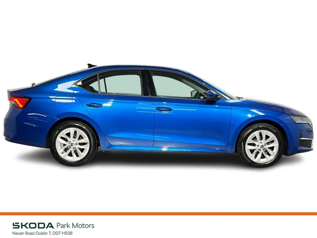 Skoda Octavia Selection DSG 2.0TDI 150BHP - Revers - Image 6