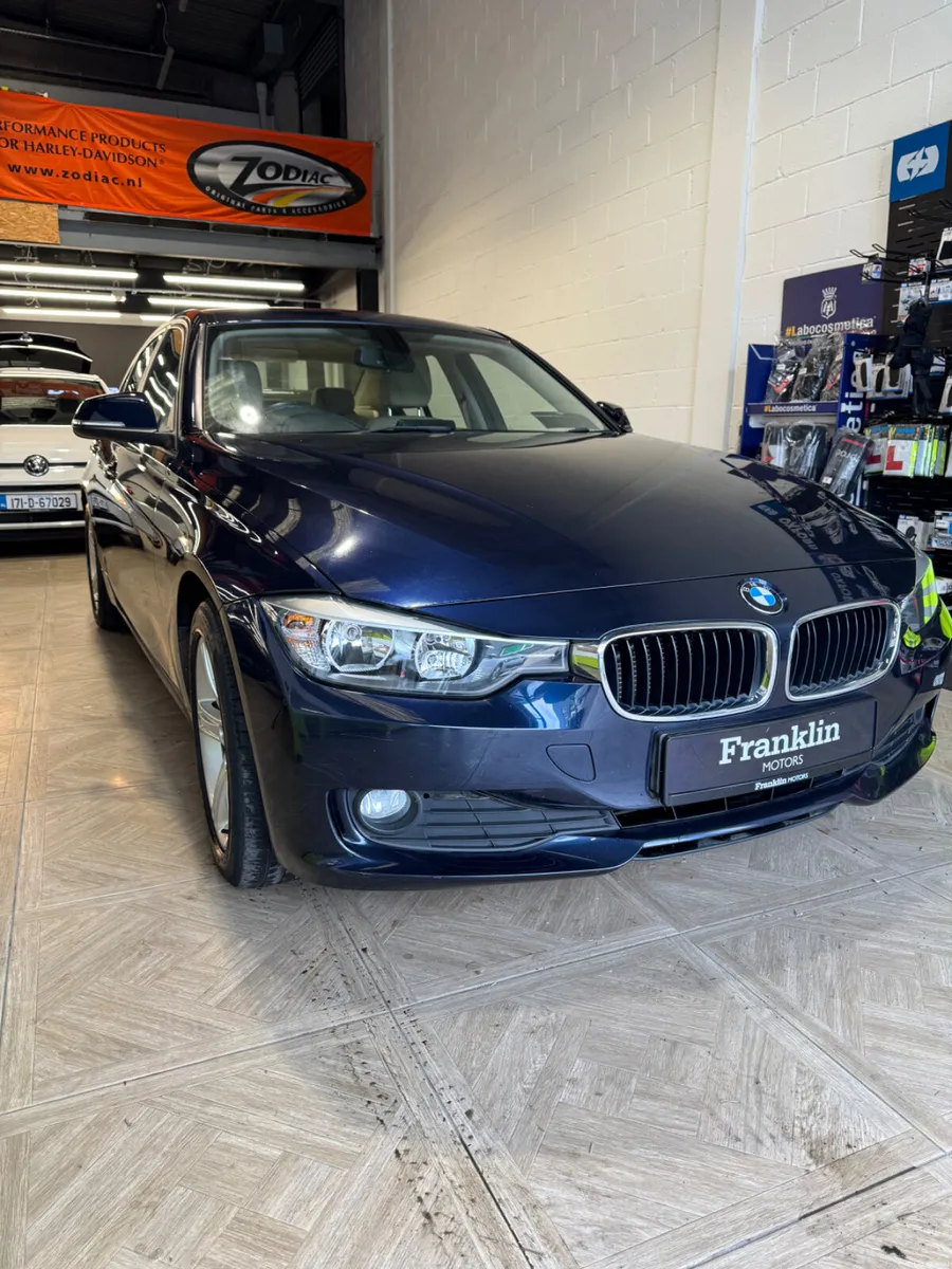 BMW 3-Series 2014 - stunning - Image 1